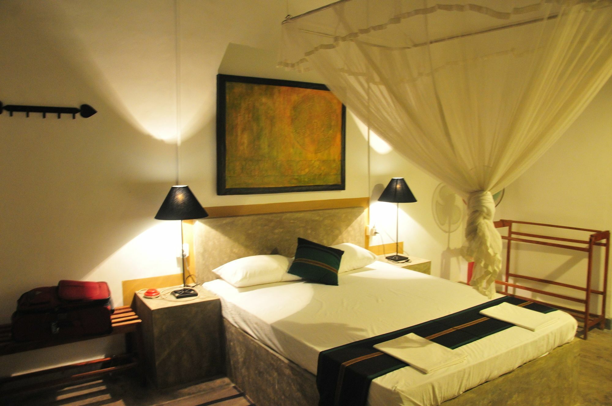 Waters Edge, Anuradhapura Villa Екстериор снимка