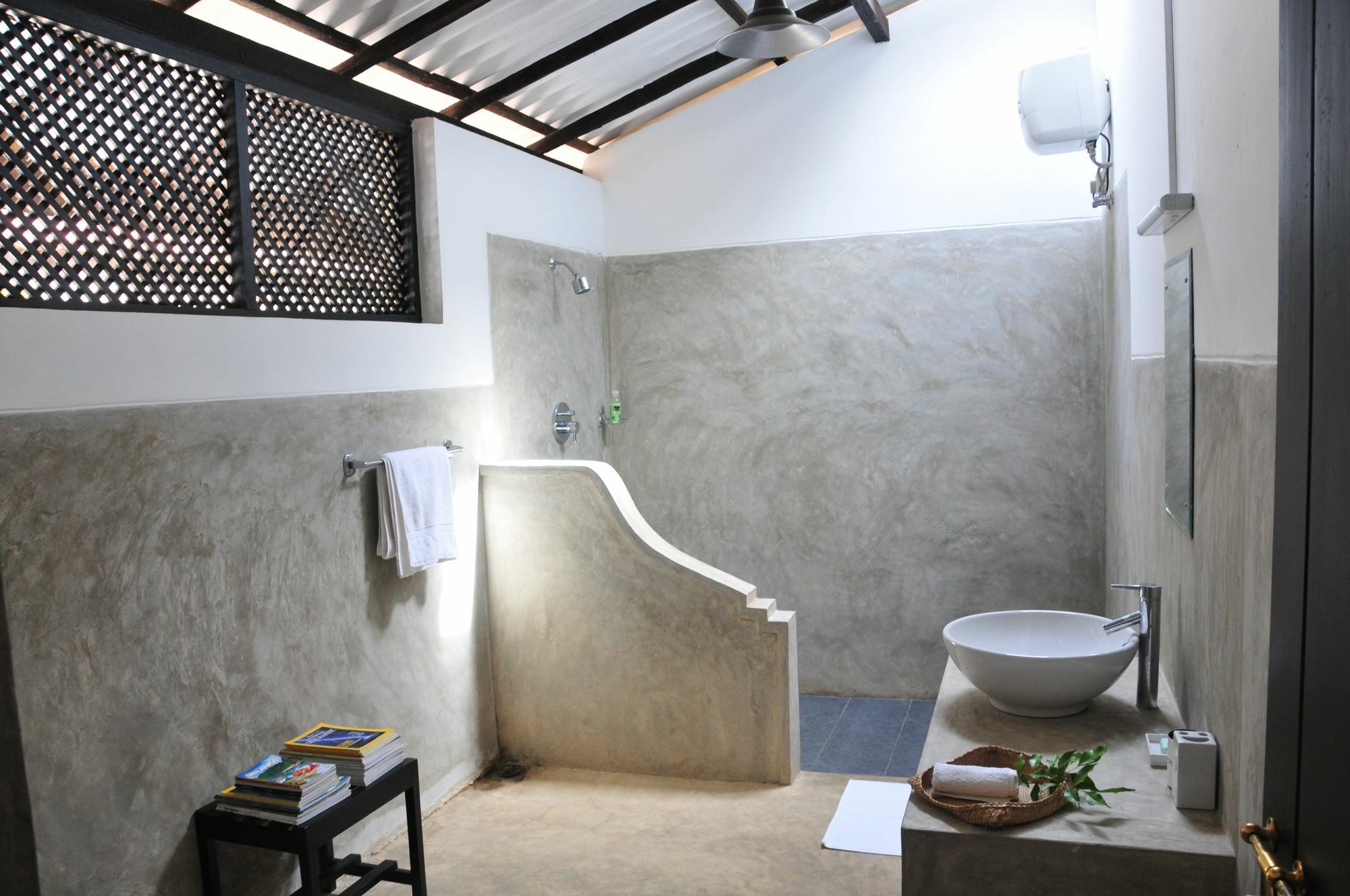 Waters Edge, Anuradhapura Villa Екстериор снимка